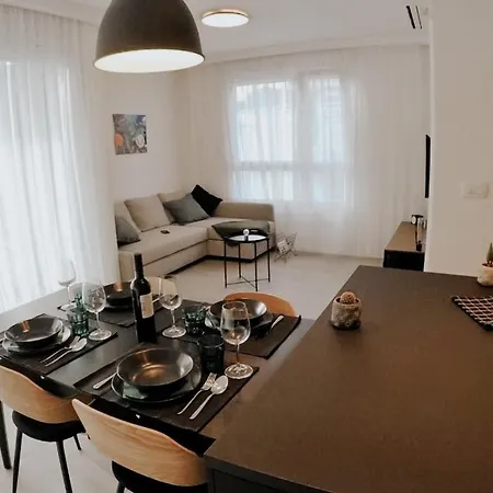 Urban Sea Apartament Split