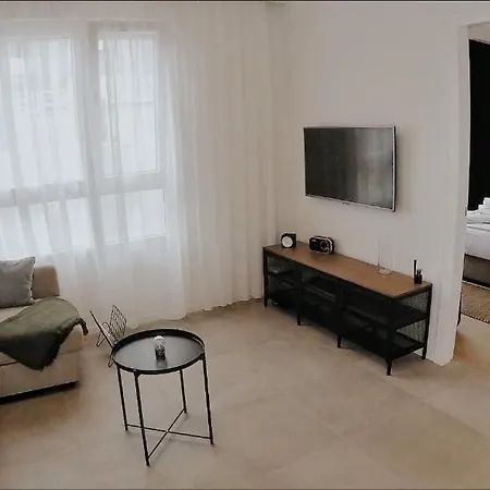 Apartment Urban Sea Split